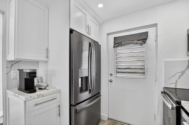5700 NW 2nd Avenue Apt 711, Boca Raton, FL 33487