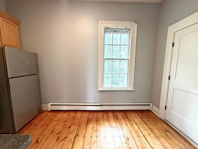 36 South Street 36, Warwick, NY 10990