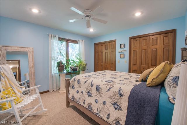 6476 Harbor Drive NW, Canton, OH 44718