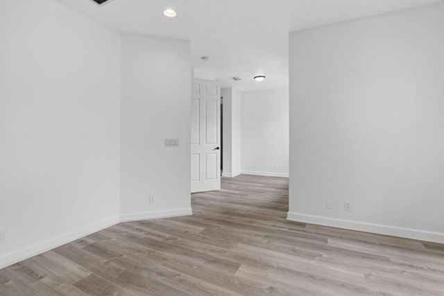 114 E Astor Circle E, Delray Beach, FL 33484