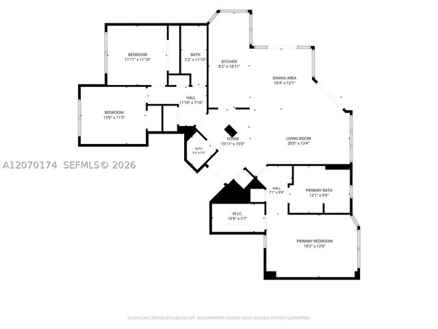 1000 W Island Blvd 202, Aventura, FL 33160