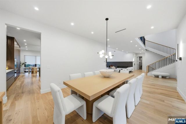 577 Floyd Street, Englewood Cliffs, NJ 07632