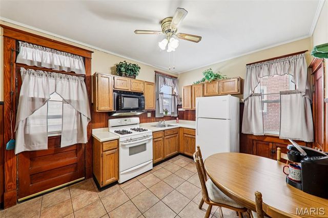 4611 Quincy Street, St Louis, MO 63116