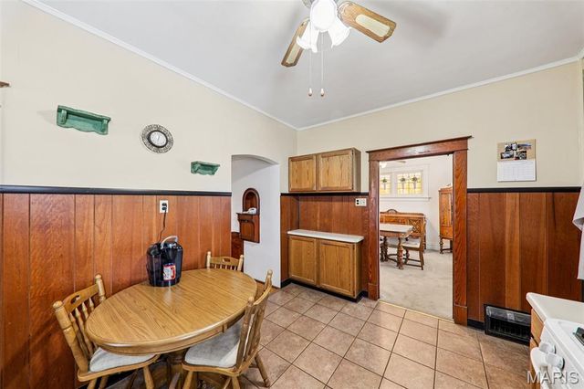 4611 Quincy Street, St Louis, MO 63116