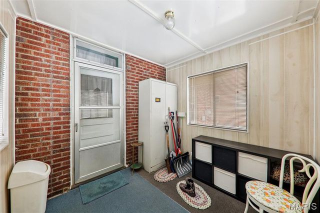 4611 Quincy Street, St Louis, MO 63116