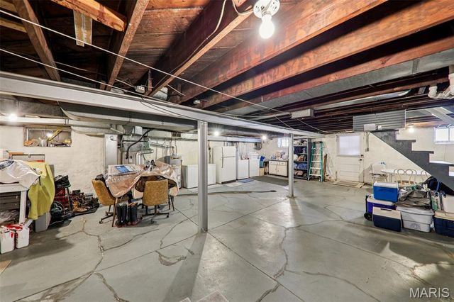 4611 Quincy Street, St Louis, MO 63116