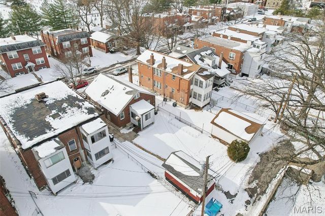 4611 Quincy Street, St Louis, MO 63116