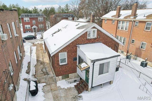 4611 Quincy Street, St Louis, MO 63116