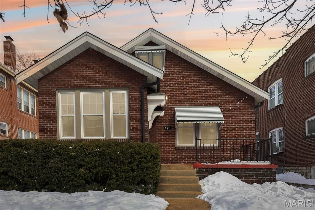 4611 Quincy Street, St Louis, MO 63116