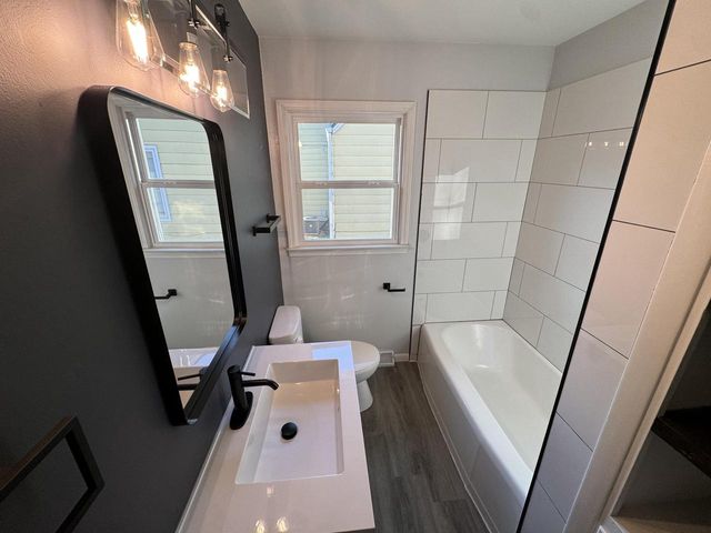 5474 N 56th STREET, Milwaukee, WI 53218