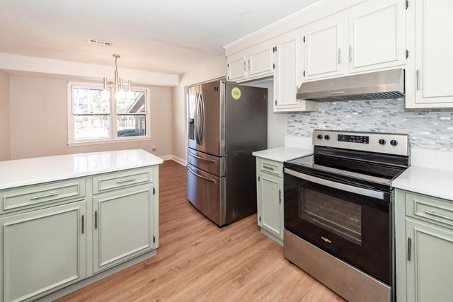 2106 Fife Lane, Charleston, SC 29414