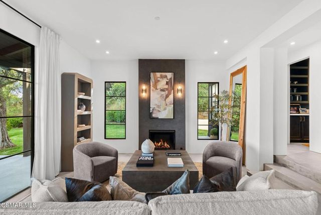 33235 Mulholland Highway, Malibu, CA 90265