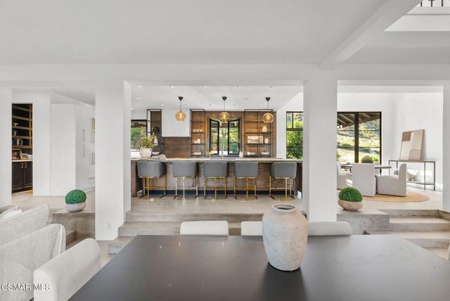 33235 Mulholland Highway, Malibu, CA 90265