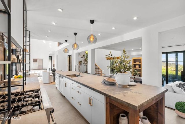 33235 Mulholland Highway, Malibu, CA 90265