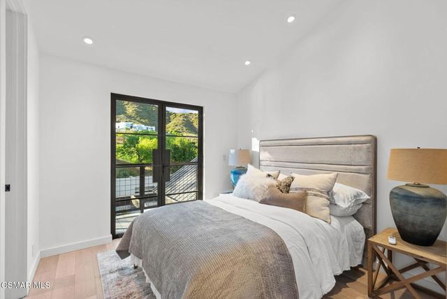 33235 Mulholland Highway, Malibu, CA 90265