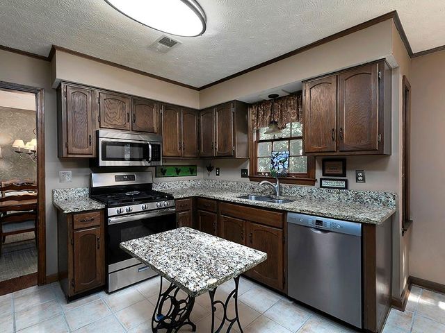201 Dublin Court SW, Mableton, GA 30126