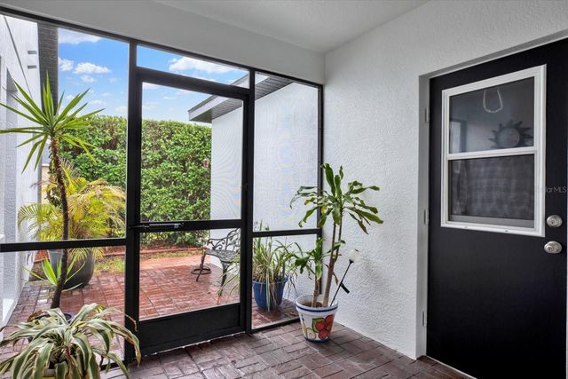 2021 MEADOW RUE COURT, Trinity, FL 34655