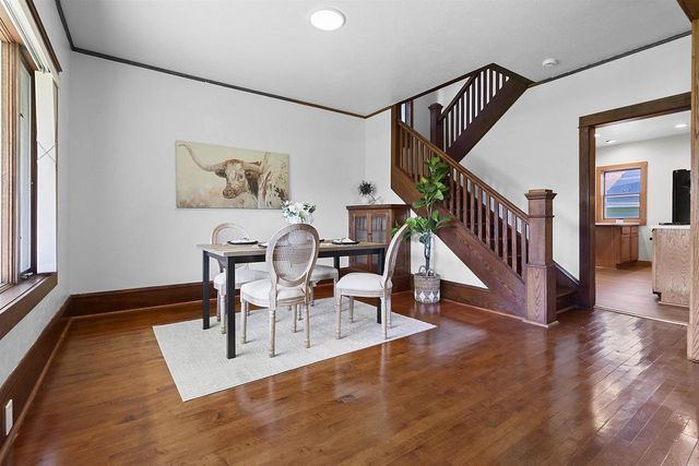 2500 E NEWBERRY STREET, Appleton, WI 54915