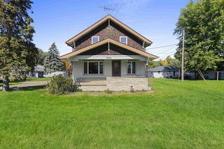 2500 E NEWBERRY STREET, Appleton, WI 54915
