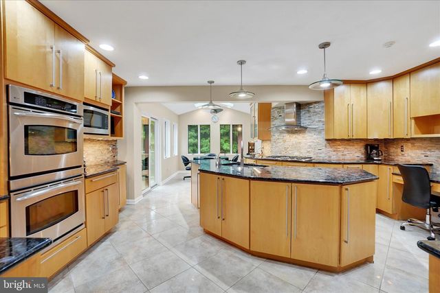 167 N STRATHCONA DR, York, PA 17403