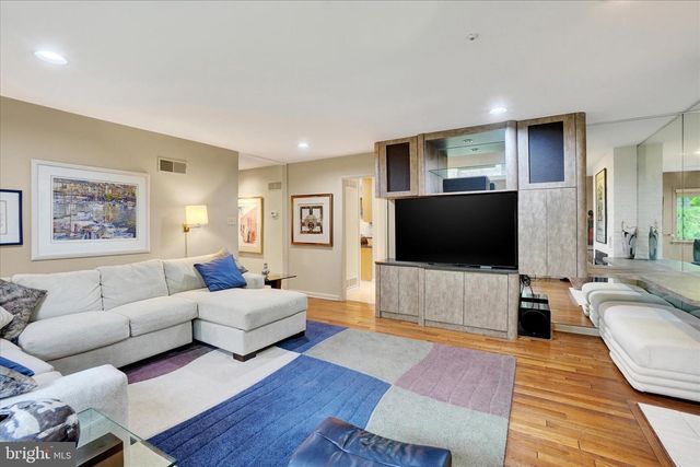 167 N STRATHCONA DR, York, PA 17403