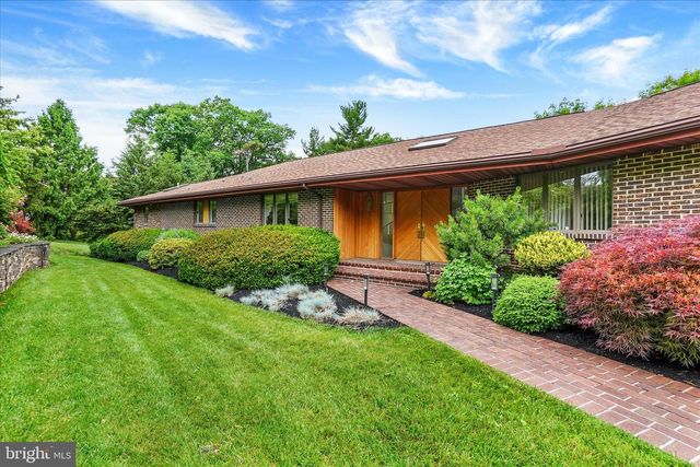 167 N STRATHCONA DR, York, PA 17403