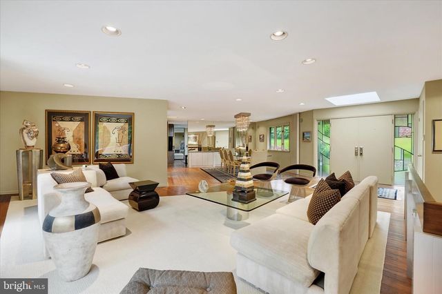167 N STRATHCONA DR, York, PA 17403