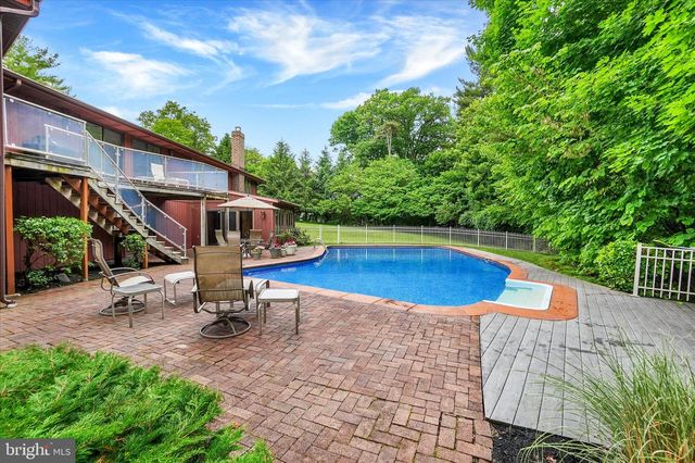 167 N STRATHCONA DR, York, PA 17403