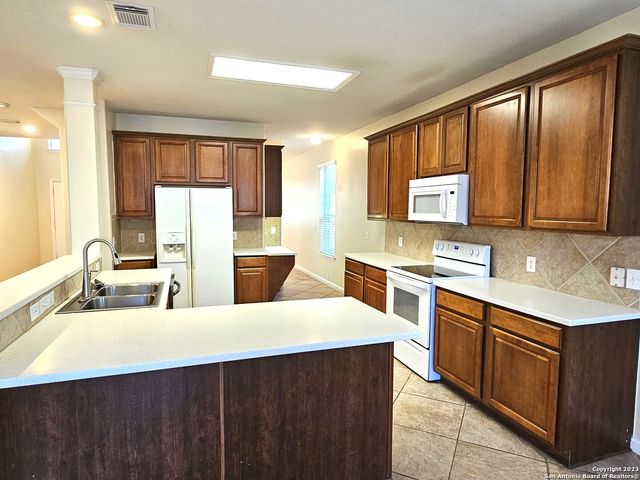 1507 LOOKOUT PT, San Antonio, TX 78260