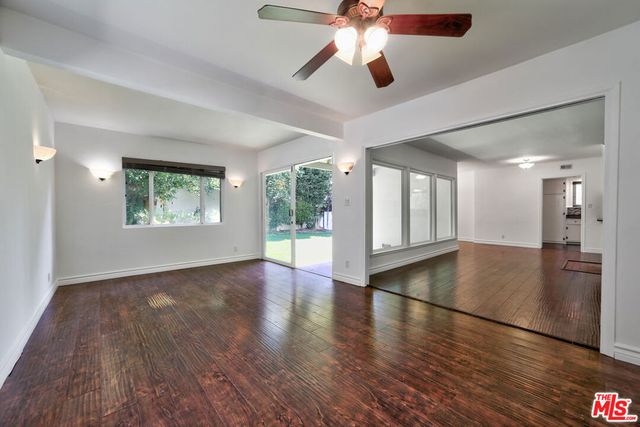 6928 Vanscoy Avenue, North Hollywood, CA 91605
