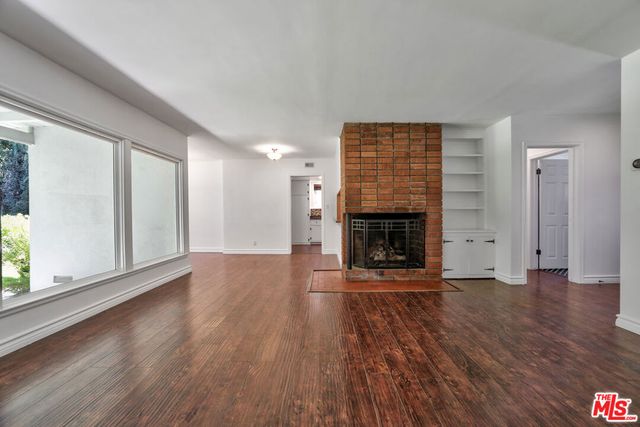 6928 Vanscoy Avenue, North Hollywood, CA 91605