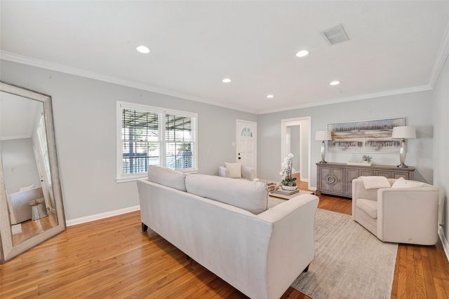 2019 Gostick Street, Houston, TX 77008