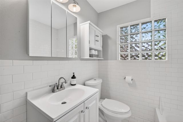 2019 Gostick Street, Houston, TX 77008