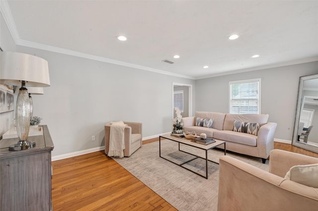 2019 Gostick Street, Houston, TX 77008