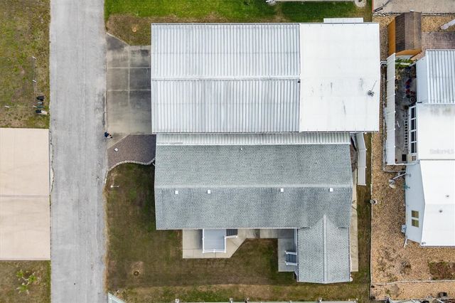 10027 EQUITY AVENUE, Dade City, FL 33525