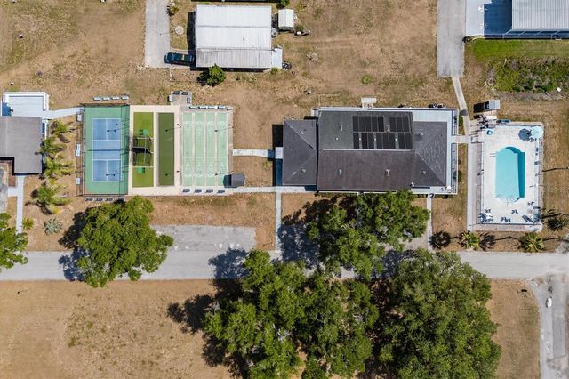 10027 EQUITY AVENUE, Dade City, FL 33525