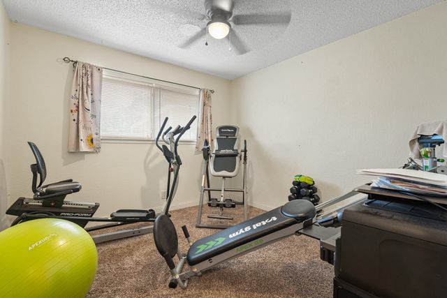 726 6th Street, Wolfforth, TX 79382