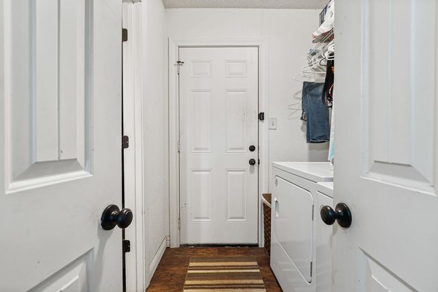 726 6th Street, Wolfforth, TX 79382