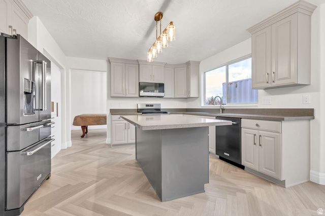 1427 NARRA PL, Pleasant Grove, UT 84062