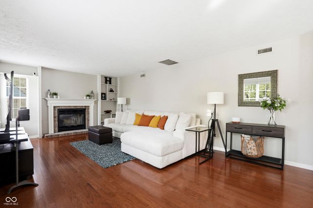 17640 Willow Creek Way, Westfield, IN 46074