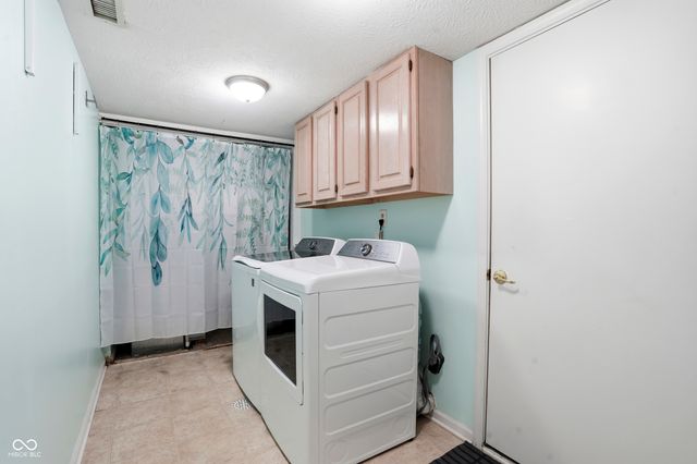 17640 Willow Creek Way, Westfield, IN 46074