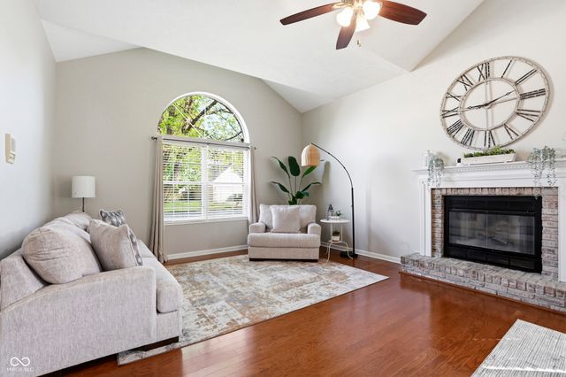 17640 Willow Creek Way, Westfield, IN 46074