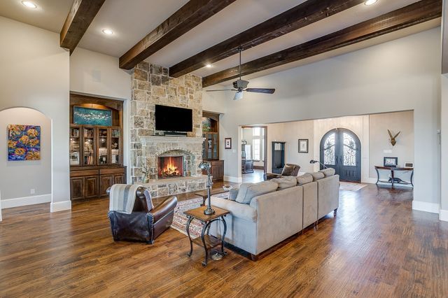 140 Overlook Drive, Aledo, TX 76008