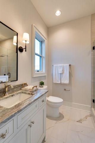 304 54th Ave, N, Nashville, TN 37209