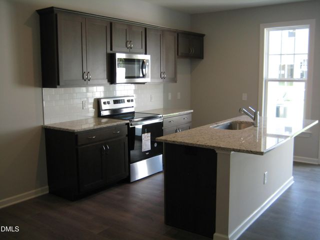 422 Morgan Brook Way, Rolesville, NC 27571