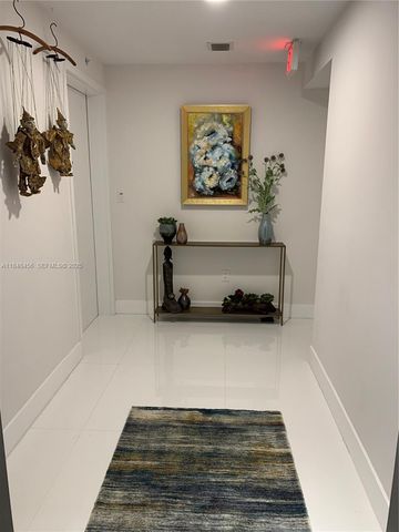 16385 Biscayne Boulevard 1503 +2Parking, North Miami Beach, FL 33160