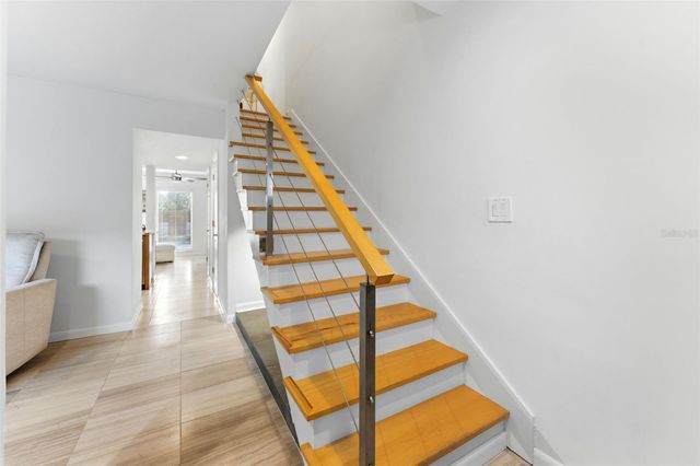 105 E DAVIS BOULEVARD B, Tampa, FL 33606