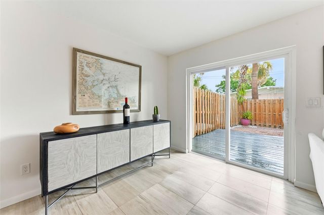 105 E DAVIS BOULEVARD B, Tampa, FL 33606