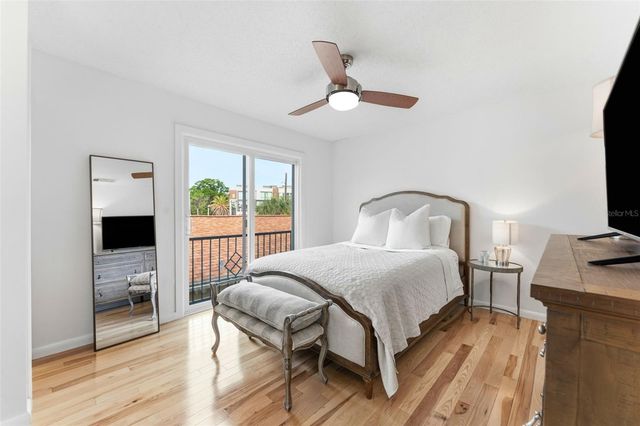 105 E DAVIS BOULEVARD B, Tampa, FL 33606