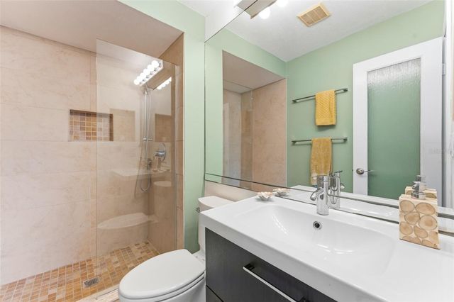 105 E DAVIS BOULEVARD B, Tampa, FL 33606